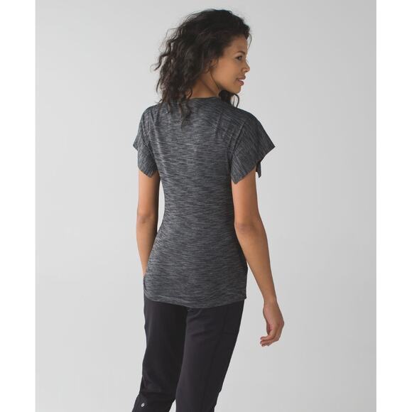 lululemon &Go Take-Off Tee Heathered Black Flutter-Sleeve Sz 4 Studio-to-Street - Picture 3 of 10